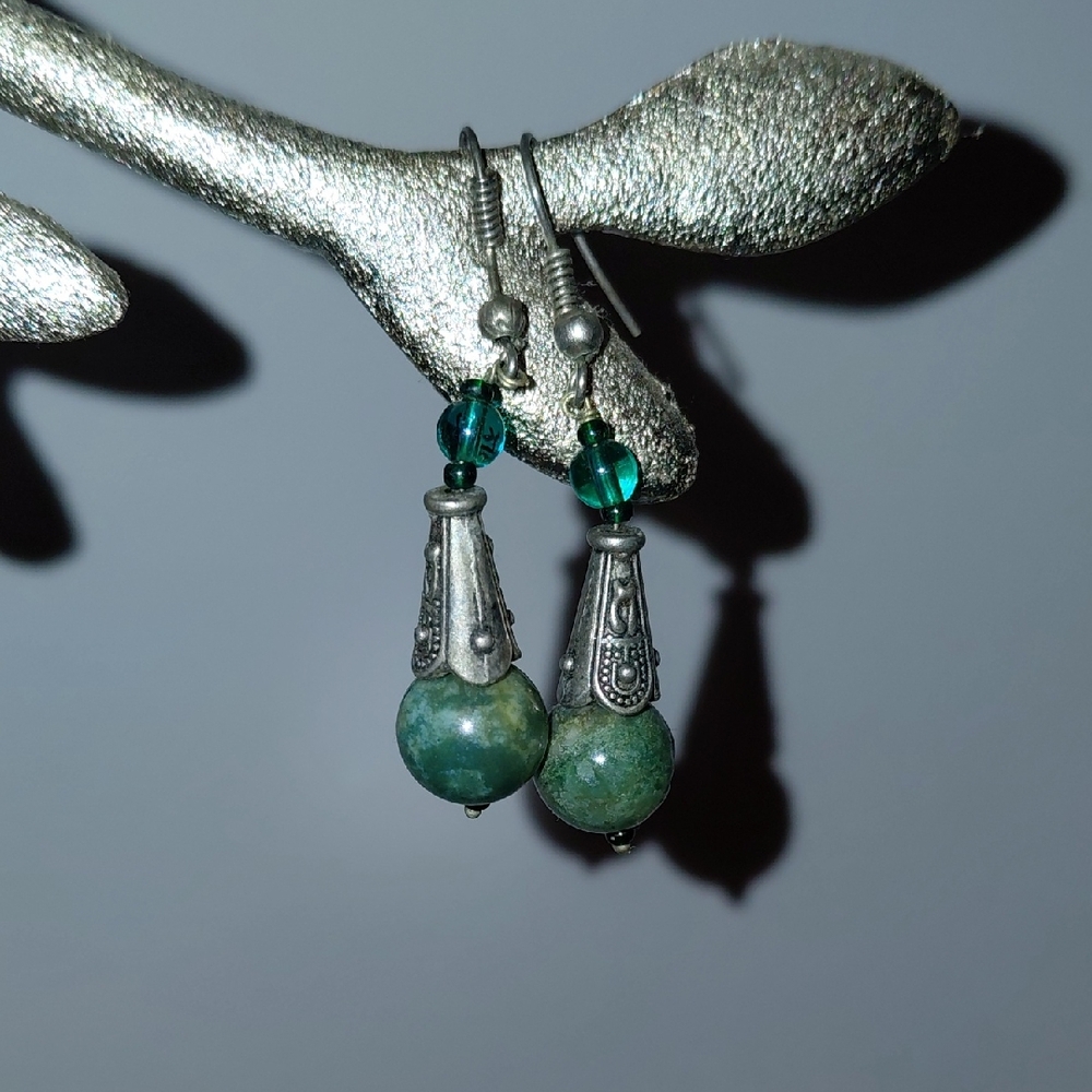 Elegant Green and Silver Dangle Earrings